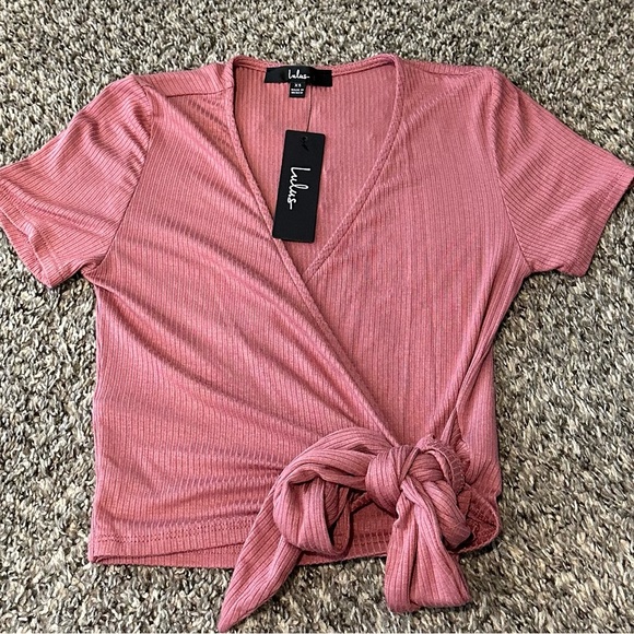 Lulu’s Try Me Out Mauve Purple Ribbed Short Sleeve Wrap Top - Picture 3 of 3